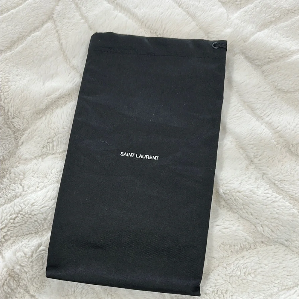 Saint Laurent Black Monogram Small Ziptop Bill Pouch in Grained Leather - Picture 6 of 7